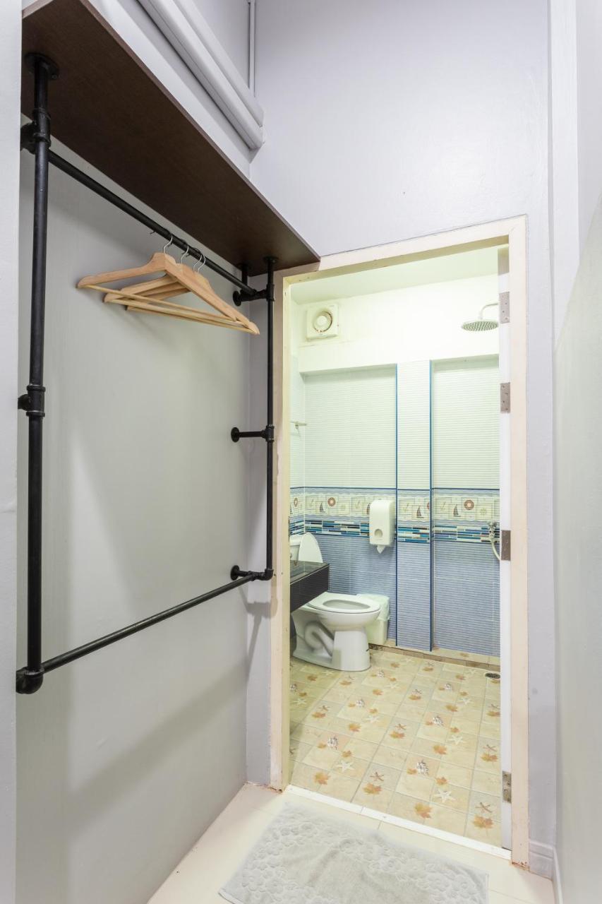 Albergue Samed Big Whale Rayong Exterior foto