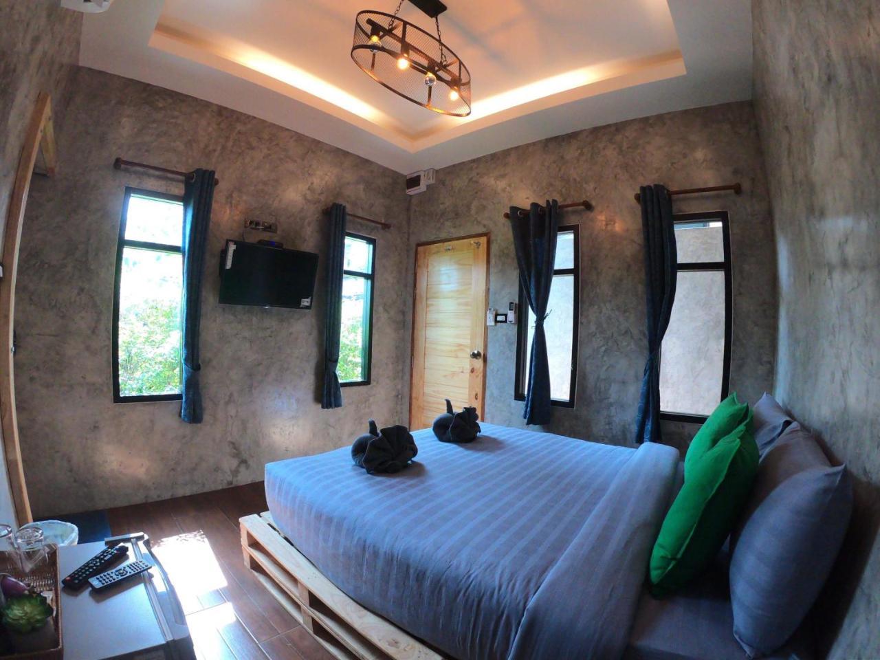 Albergue Samed Big Whale Rayong Exterior foto